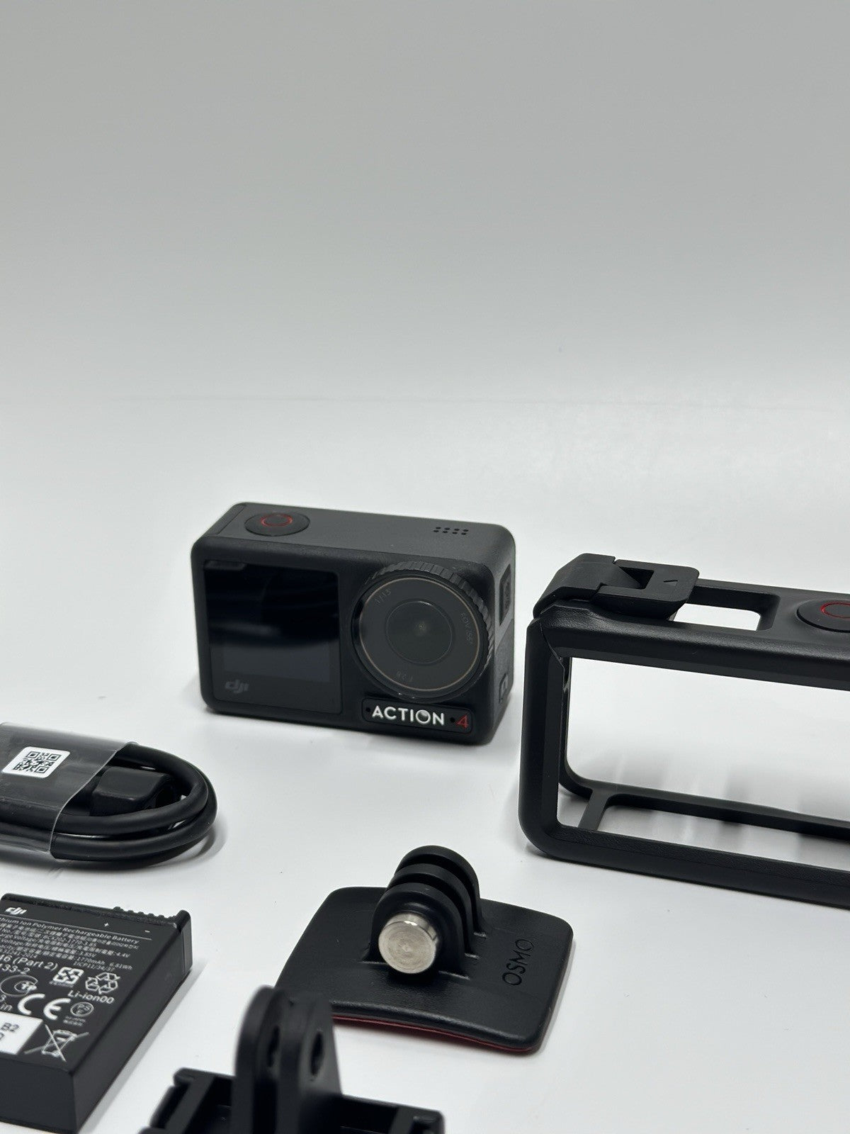 DJI Osmo Action 4 Standard Combo - 4K/120fps Waterproof Wide Action Camera