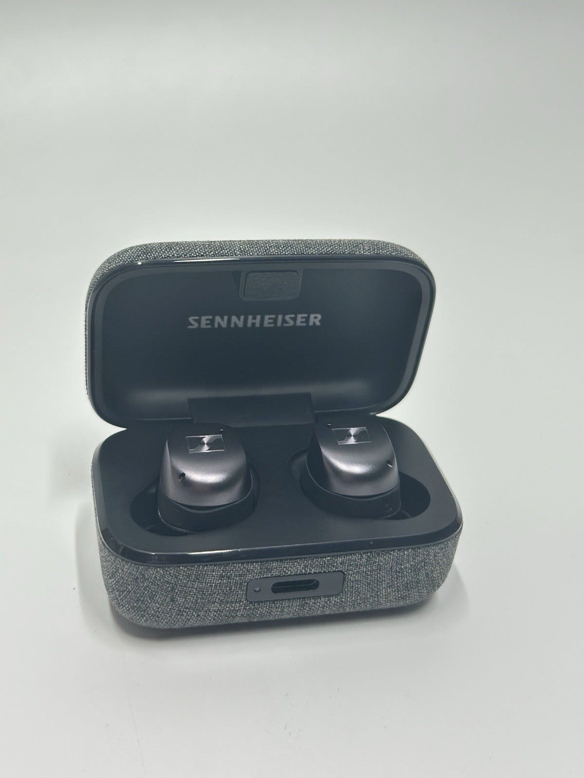Sennheiser MOMENTUM True Wireless 3- Grade A- In-Ear Headset - Graphite