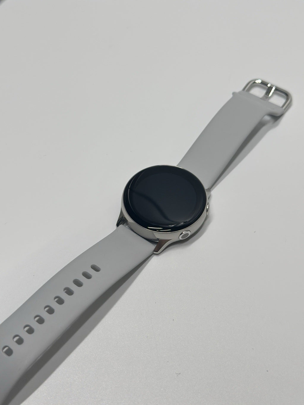 Samsung Galaxy Watch Active 40mm - Light Grey (SM-R500NZSABTU)