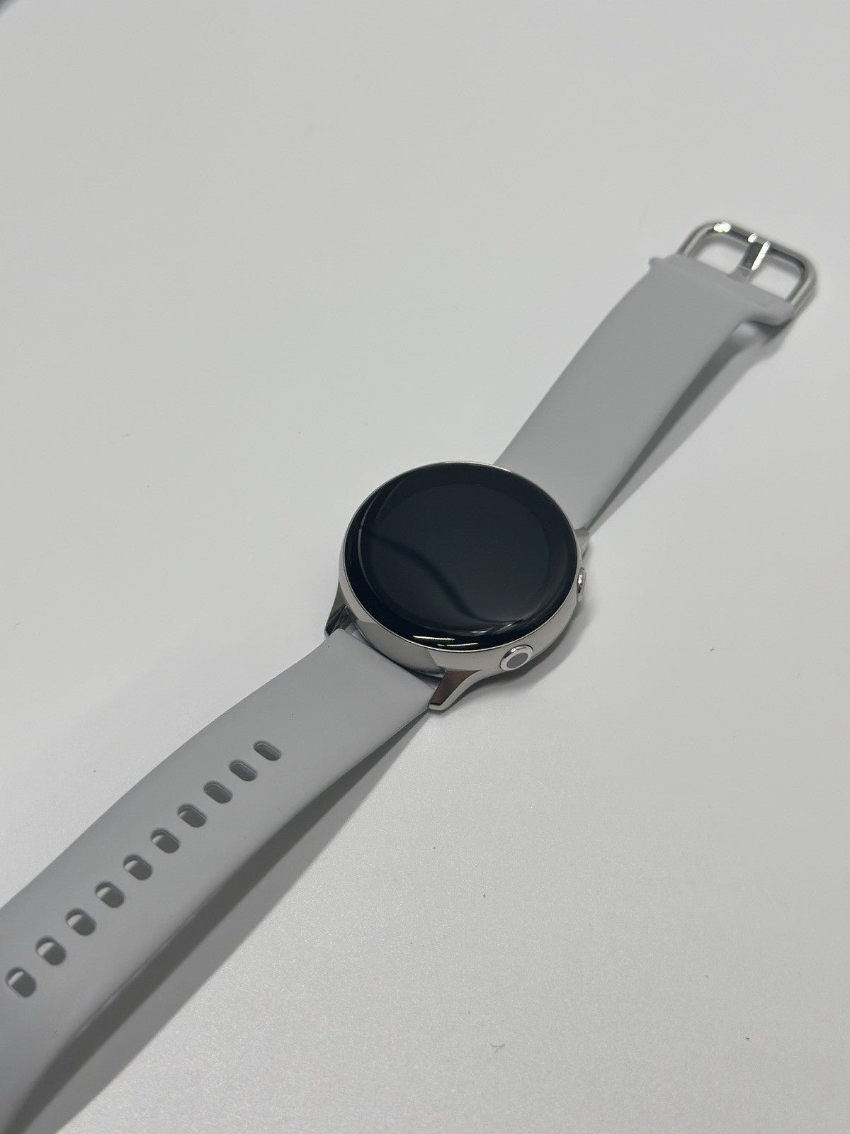 Samsung Galaxy Watch Active 40mm - Light Grey (SM-R500NZSABTU)
