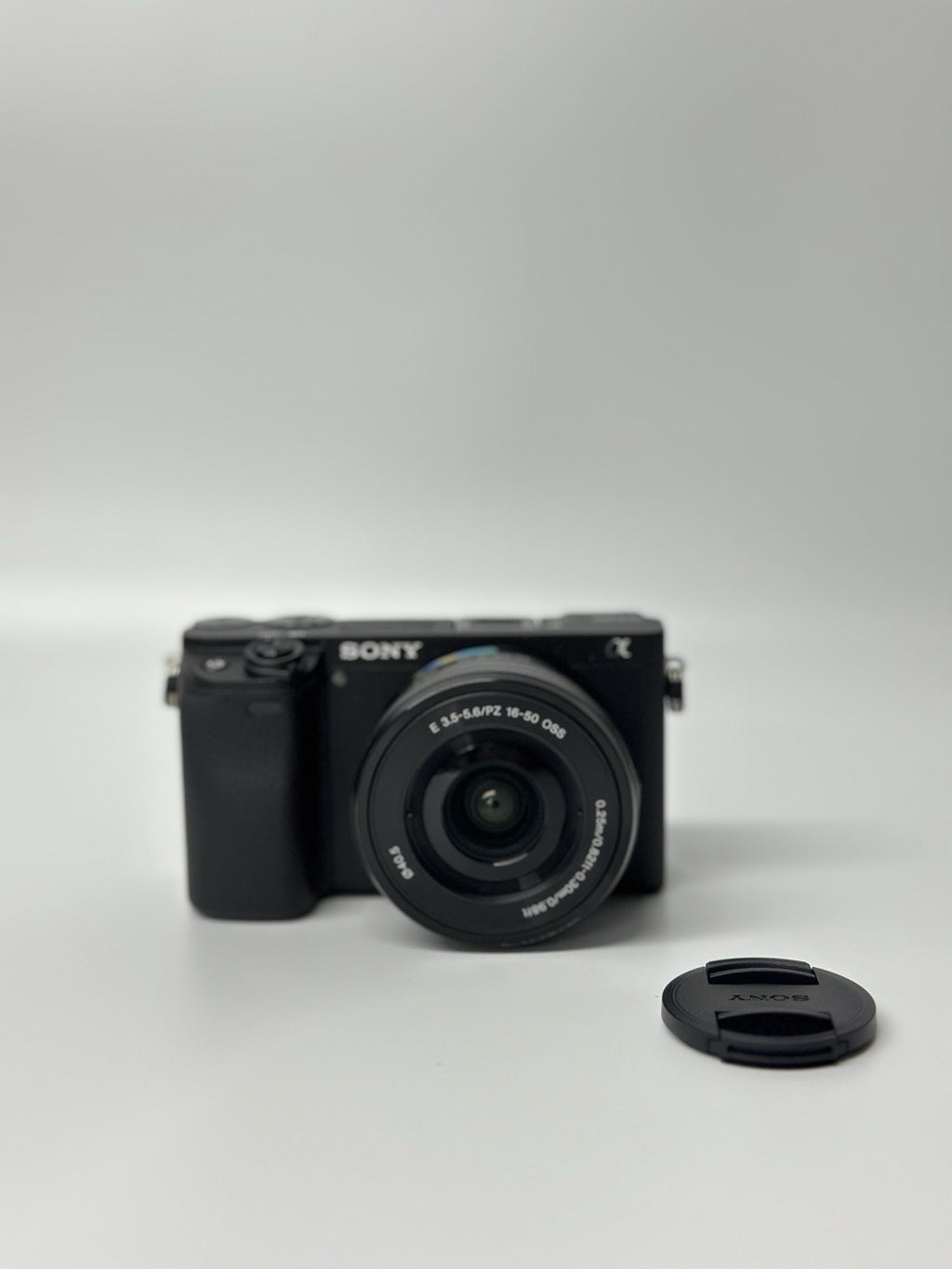 Sony Alpha A6400 24.2 MP Digital Camera - Black (Kit with 16-50mm Lens) Grade A!