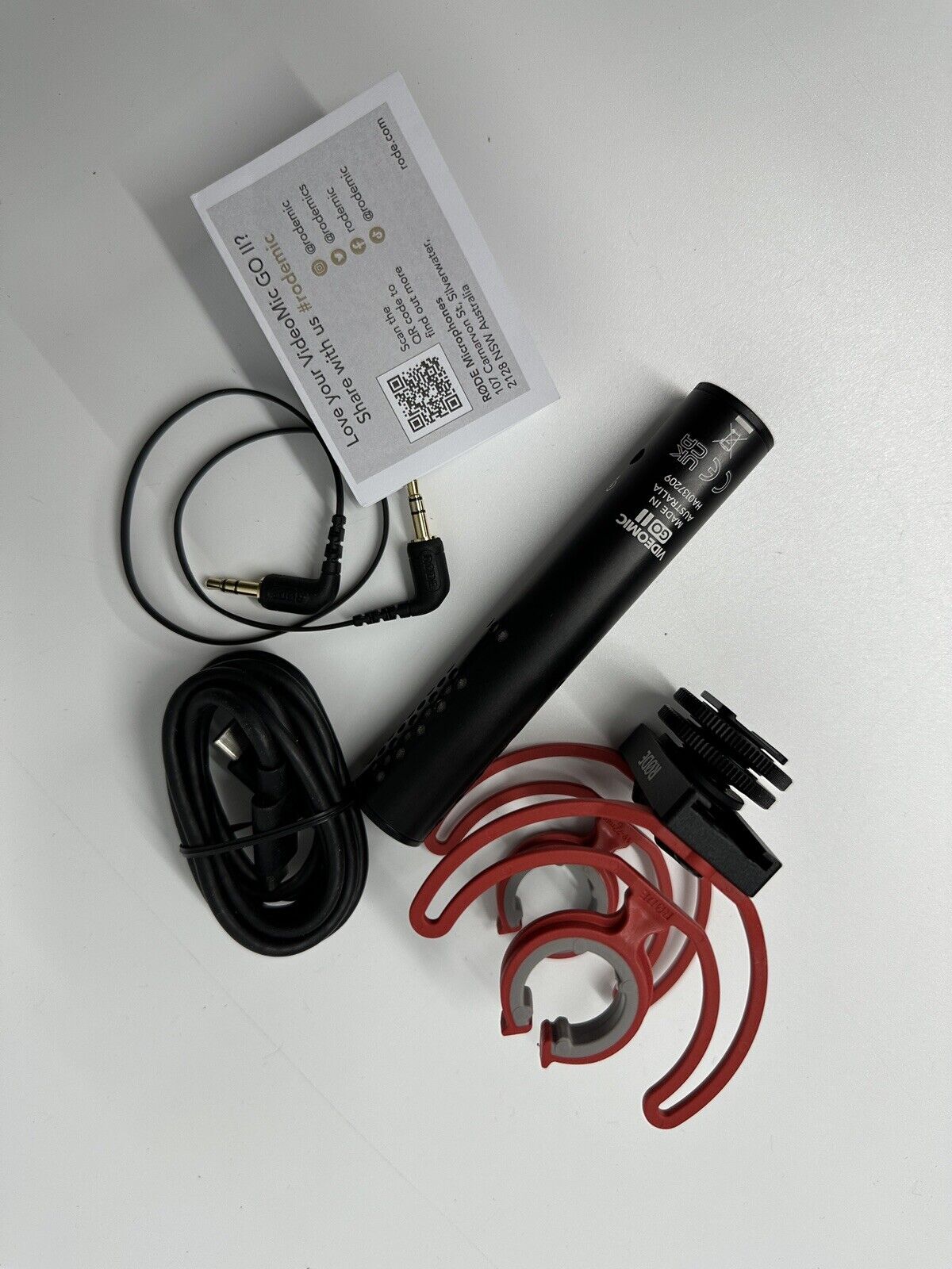 Rode Videomic Go II Directional Microphone - Black/Red Foam Windshield Missing