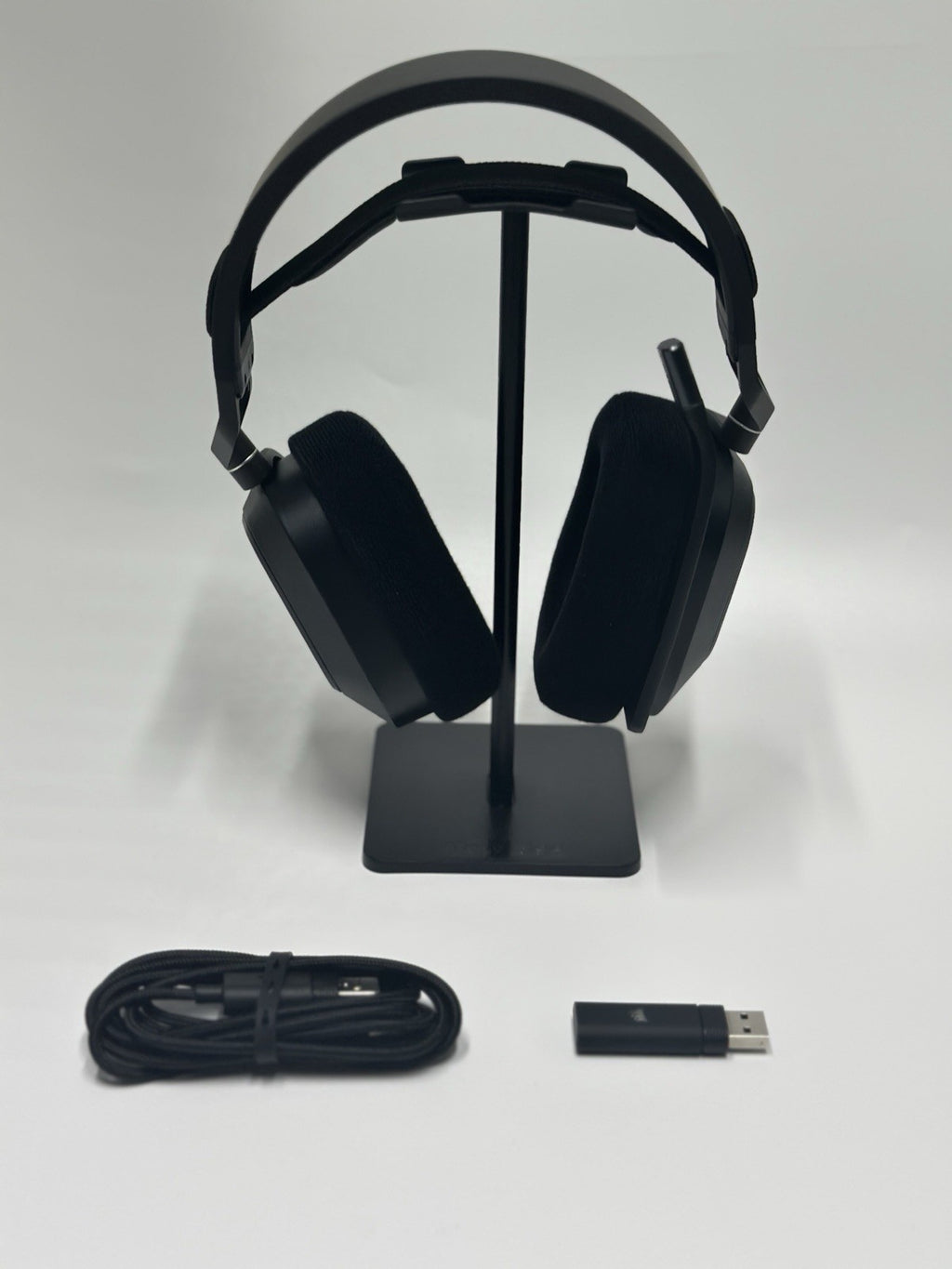 Corsair HS80 RGB Wireless Gaming Headset - Black