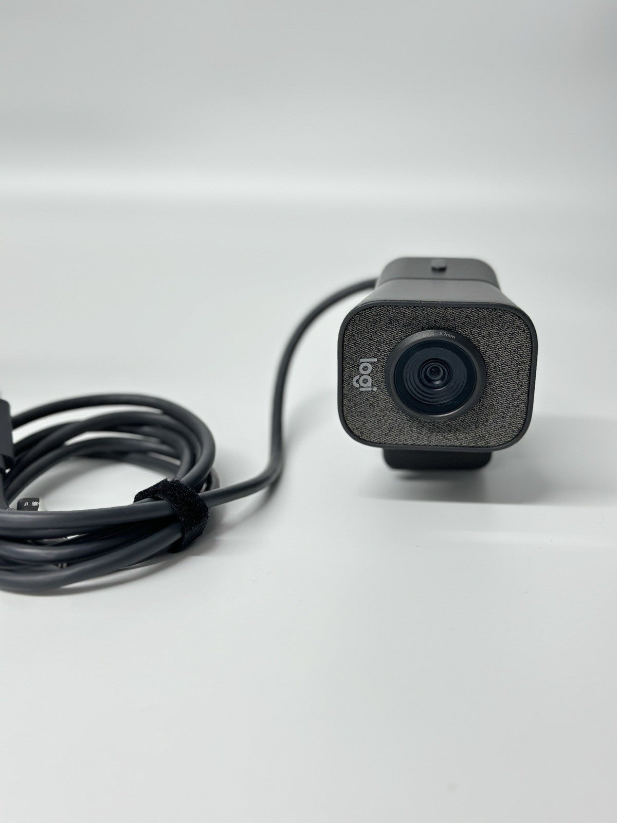 Logitech 960001281 1080P Live Streaming Webcam - Black