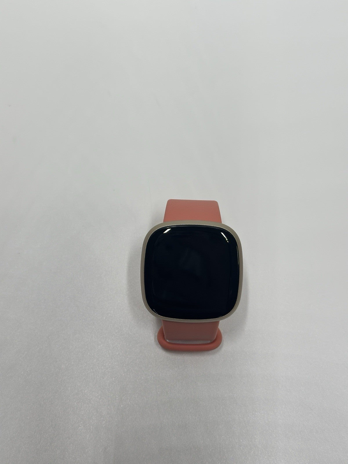 Fitbit Versa 3 Smartwatch + GPS – Pink/Gold