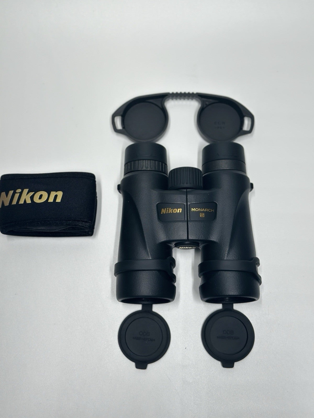 Nikon Monarch M5 10x42 Binoculars