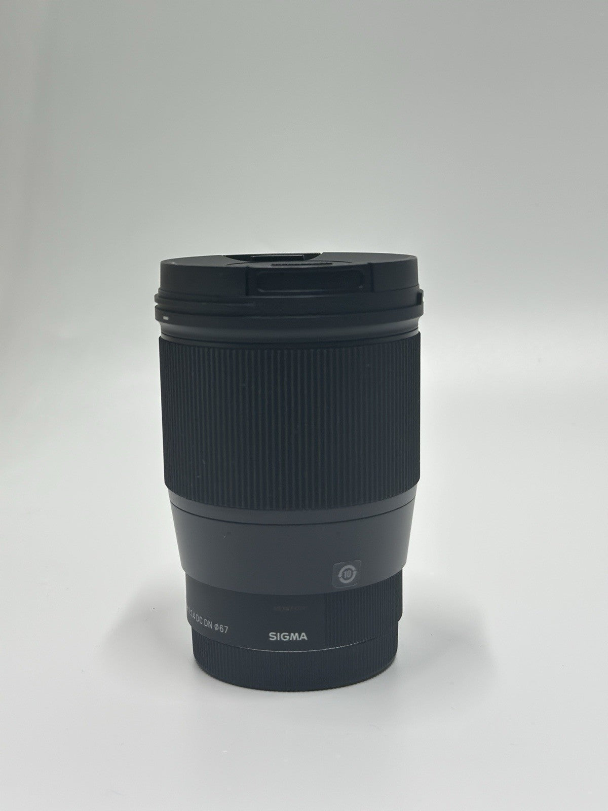 Sigma 16mm f/1.4 DC DN / C Wide Angle Lens - Leica L