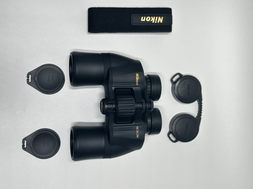 Nikon Aculon 8x42  Binoculars - Black A211- Grade A+